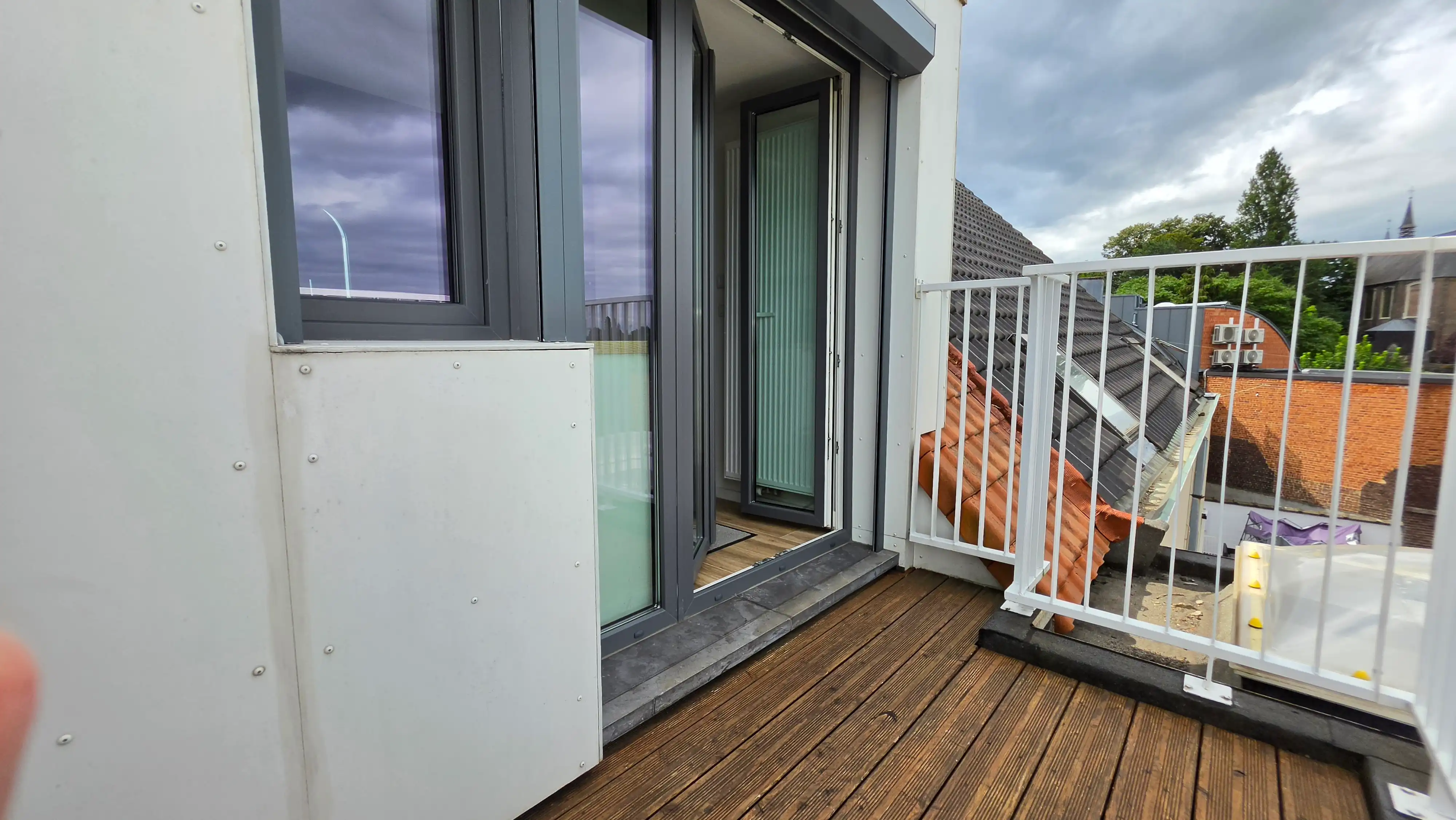Luxueus twee slaapkamer app, terras, bureel, unieke ligging foto 20
