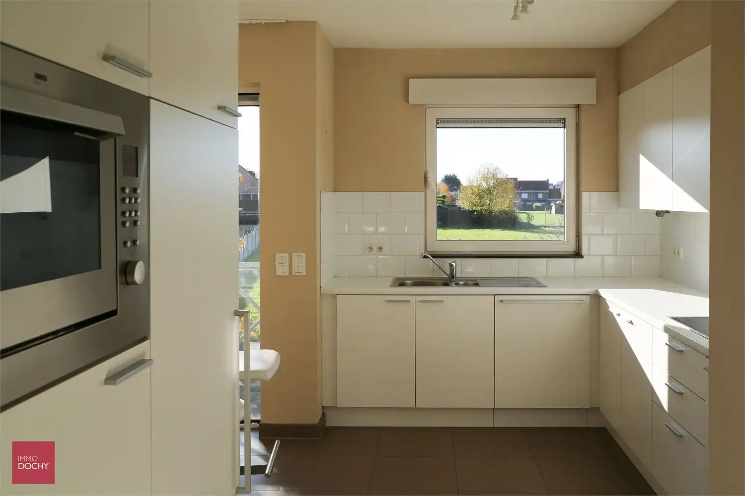 Gezellig en goed gelegen appartement met zonneterras | Leeuwkestraat foto 5