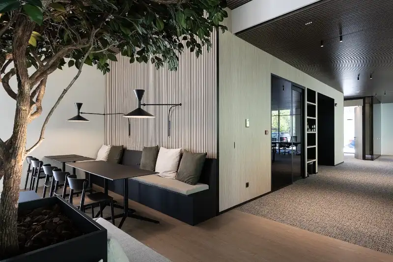 Exclusieve gemeubelde kantoren van 525 m² in Sint-Denijs-Westrem foto 18