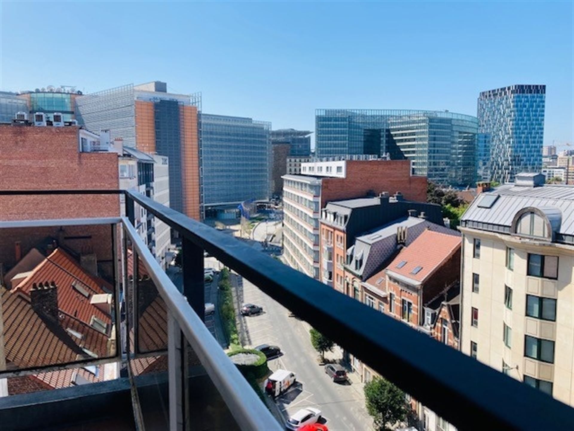 ()=>{if(producerUpdateValueVersion(node),producerAccessed(node),node.value===ERRORED)throw node.error;return node.value} BOULEVARD CHARLEMAGNE 45 - 1000 BRUXELLES