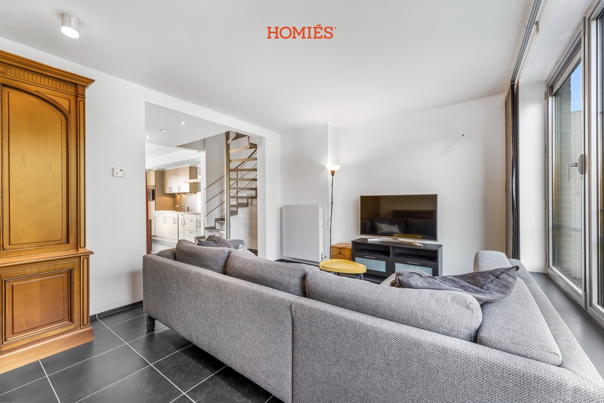 Opbrengsteigendom: Ruim kantoor + duplexappartement foto 14