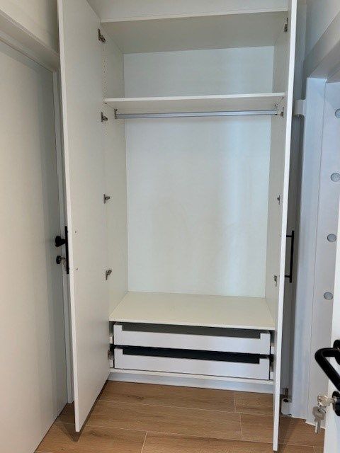 Stijlvol gerenoveerd gelijkvloersappartement foto 12