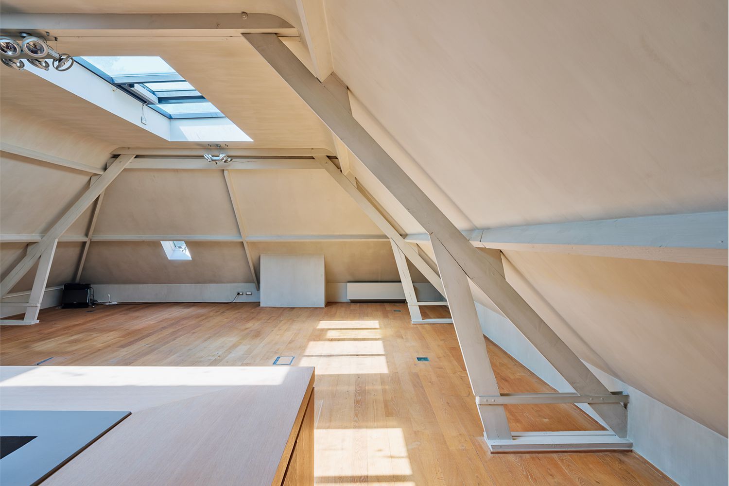 Tijdloze Vlassak-Verhulst villa op 3.016 m2 foto 16