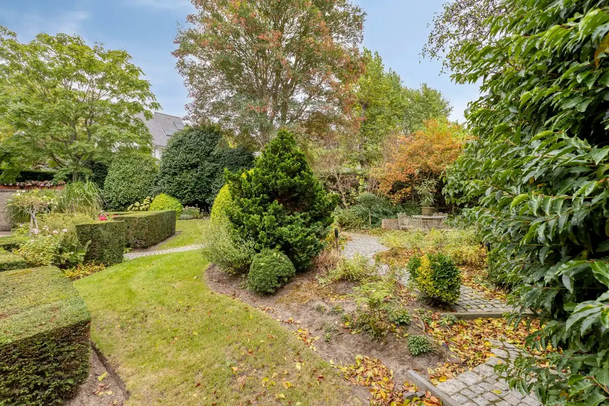 Exclusieve Spaanse villa welgelegen nabij de duinen en de zee. foto 20