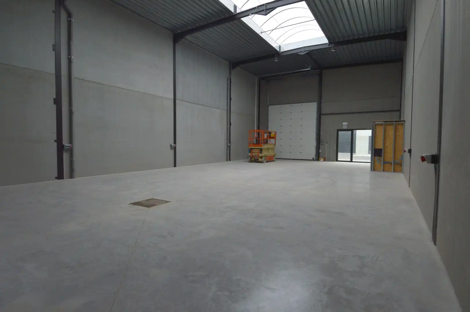Nieuwbouw KMO-Unit in Waregem/Sint-Eloois-Vijve incl. 2 standplaatsen (Unit 3) te huur foto 6