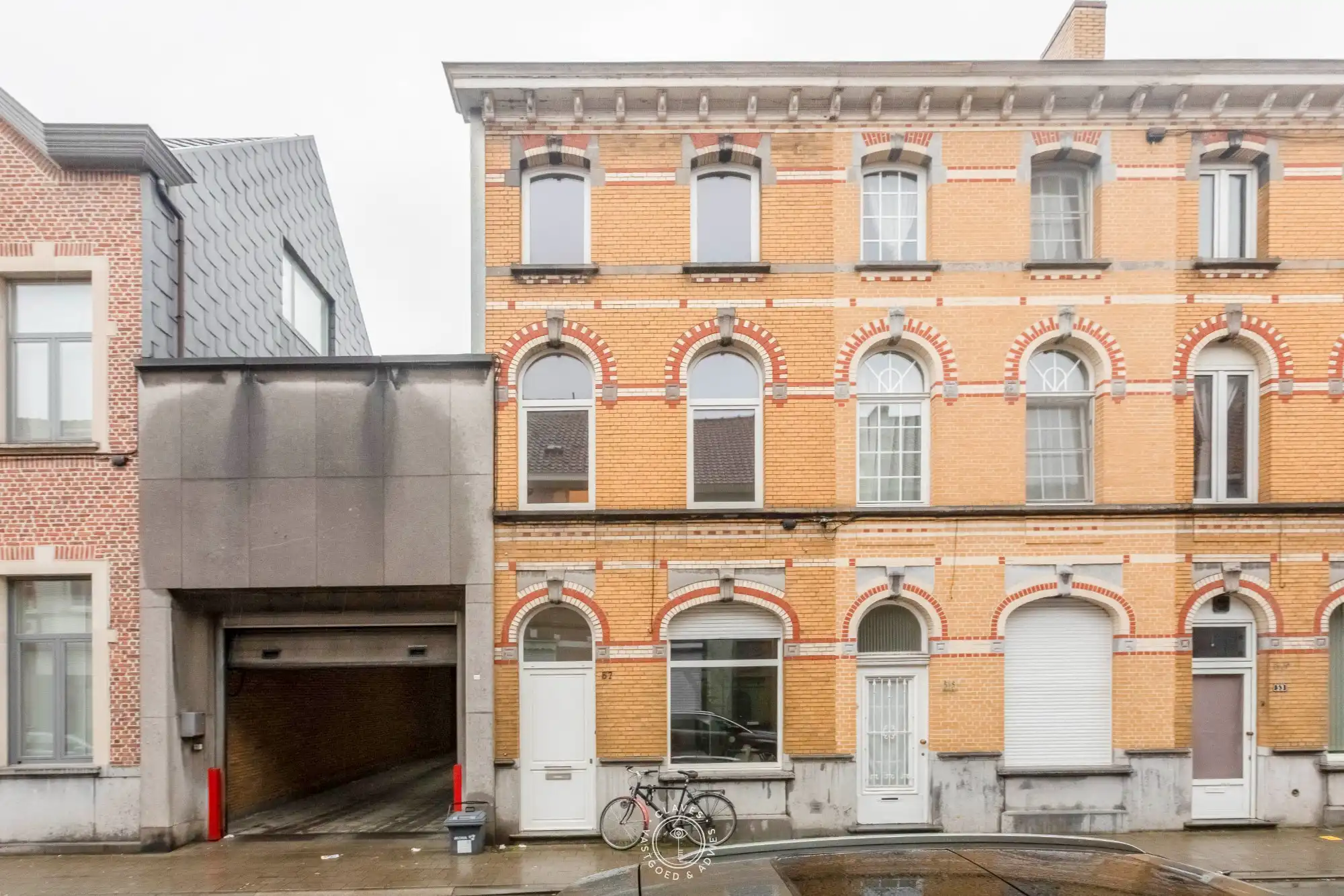 Fijne stadswoning met industriële look op wandelafstand van het station foto 14