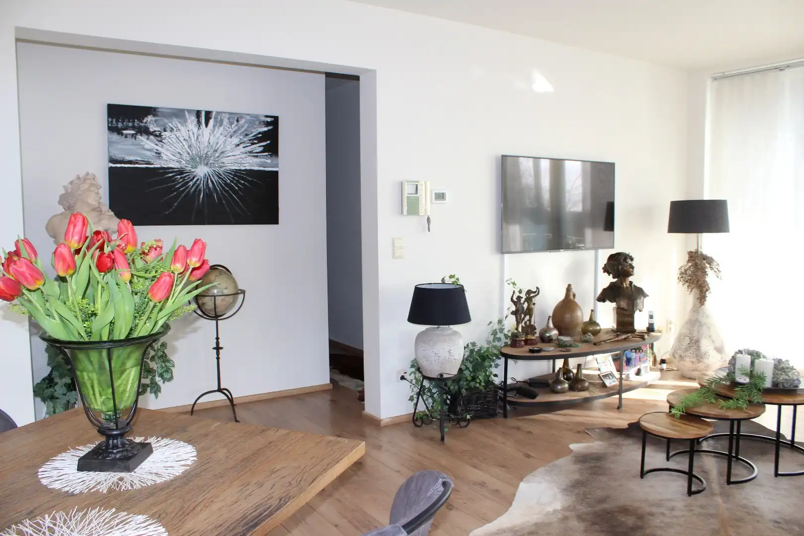 Ruim appartement met terras in het centrum van Lommel. foto 4