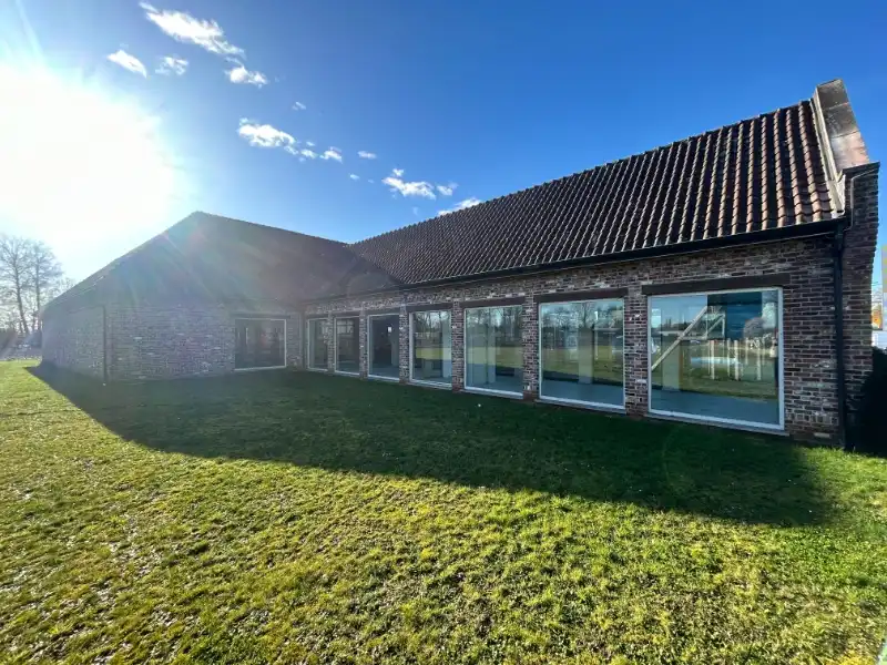 Uitstekend gelegen toonzaal met kantoor (832 m²) – langs N60 Oudenaarde-Gent foto 14