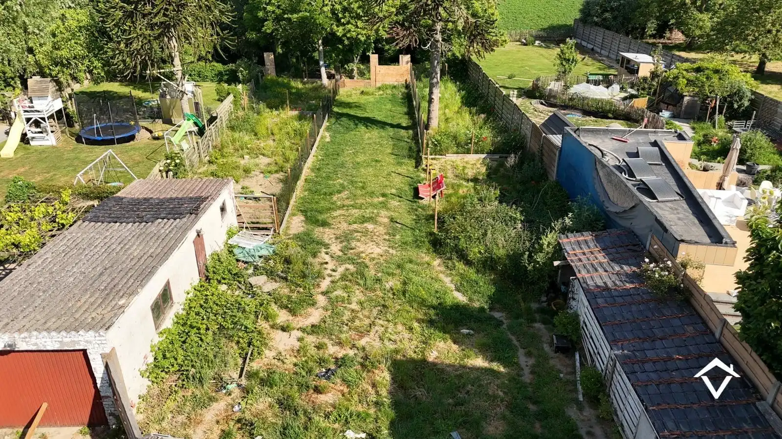 Ruime gezinswoning op perceel van 1126 m²  - tal van mogelijkheden! foto 25