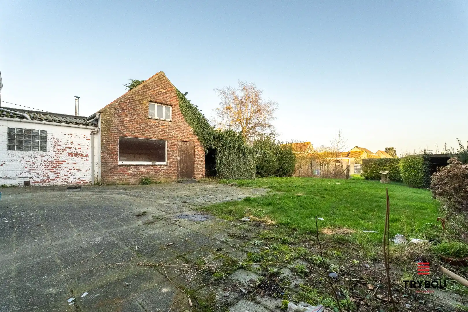 Te renoveren woning met garage en diepe tuin foto 15