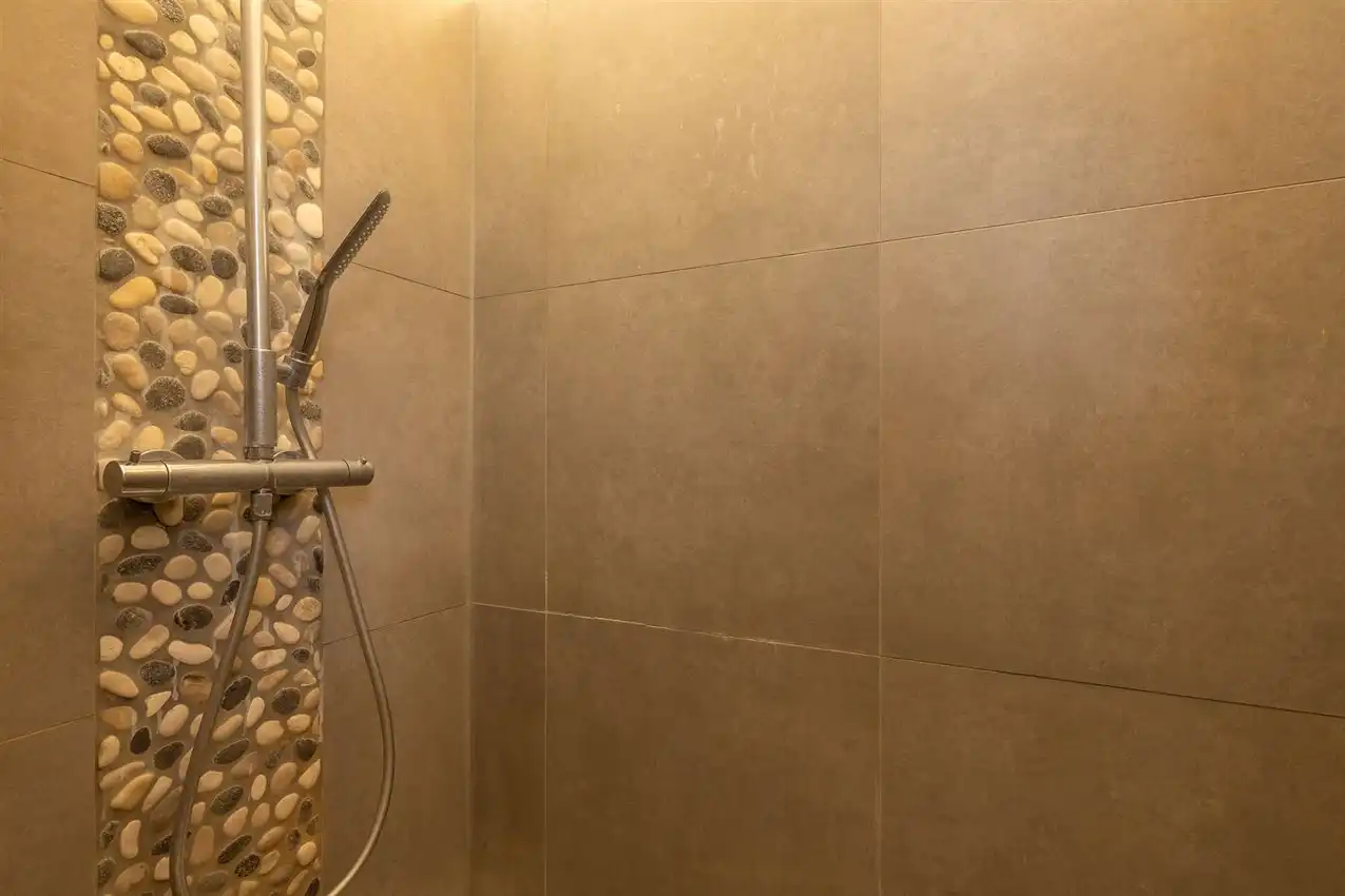 Penthouse met 3 slpk., riant terras, autostaanplaats en kelderberging foto 19