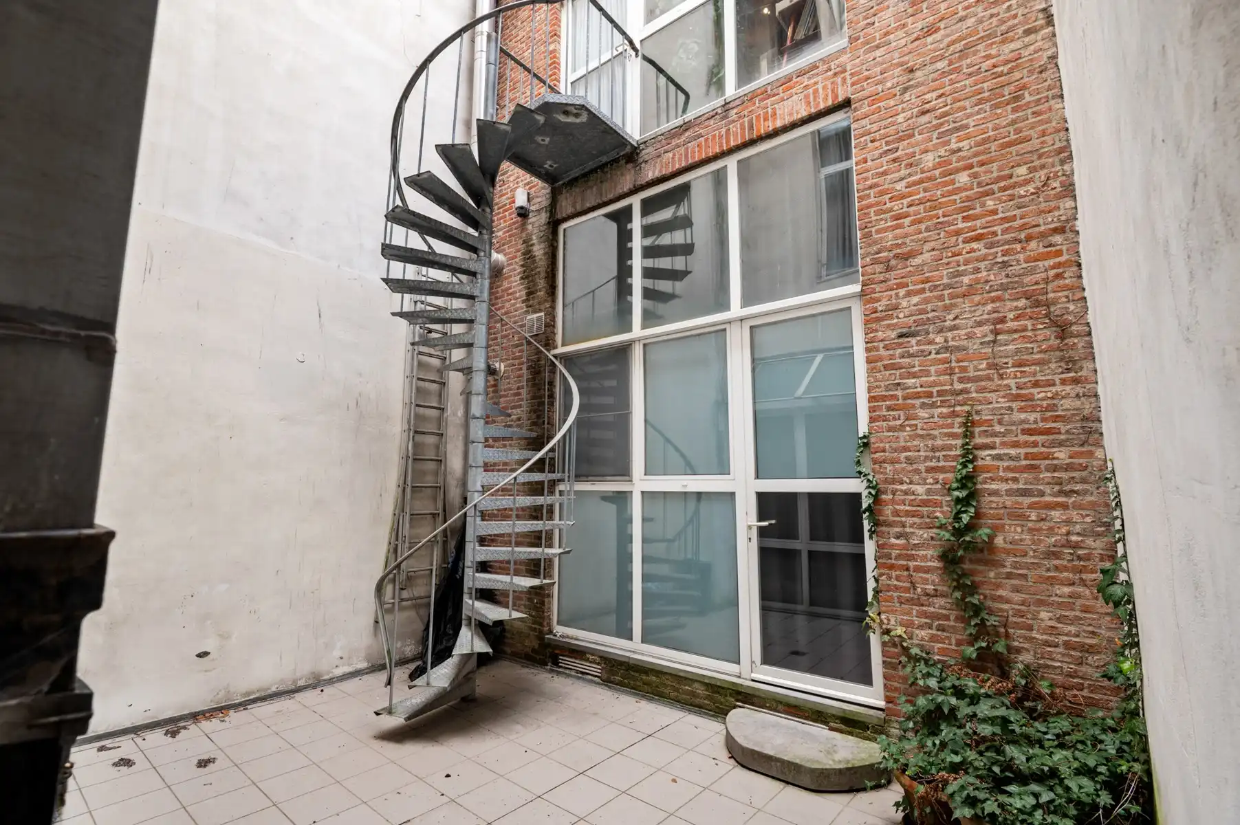 Opbrengsteigendom in het historisch centrum foto 18