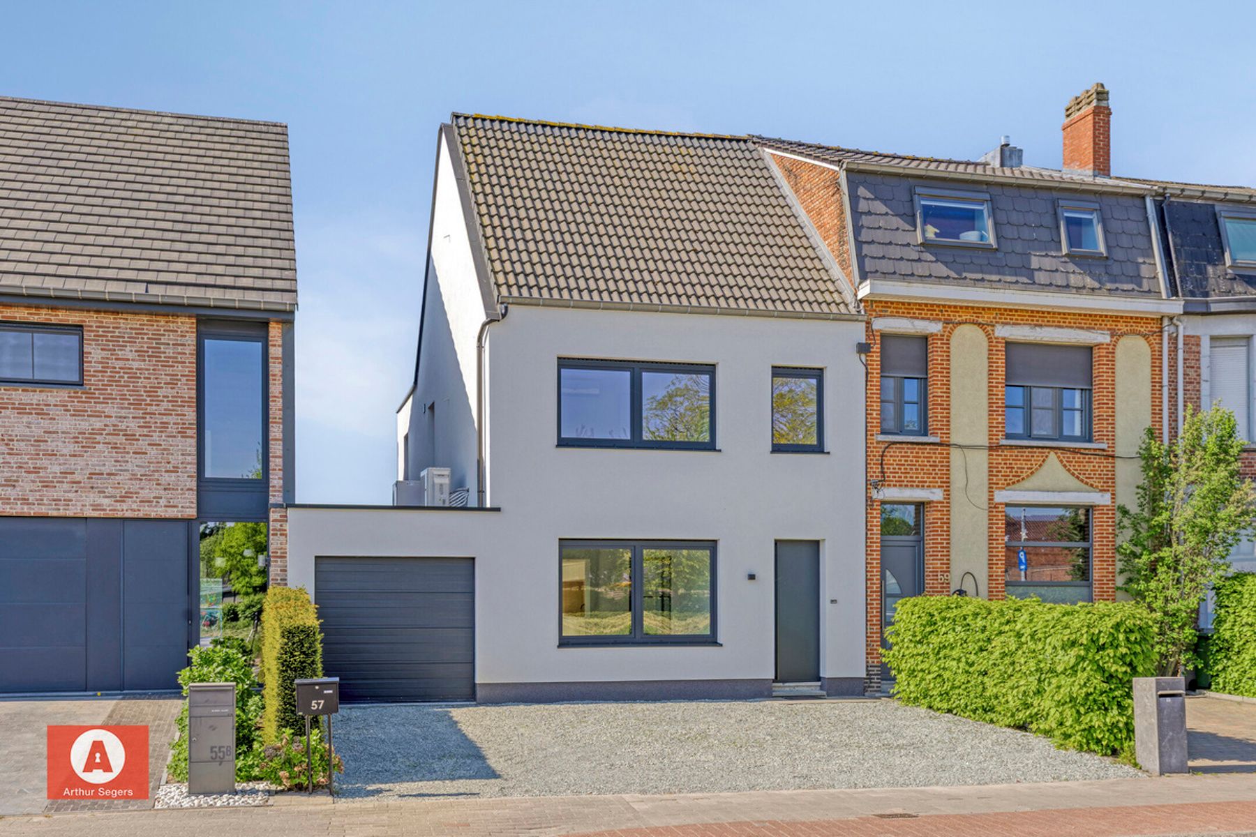 Totaal gerenoveerde woning met A-label foto {{pictureIndex}}