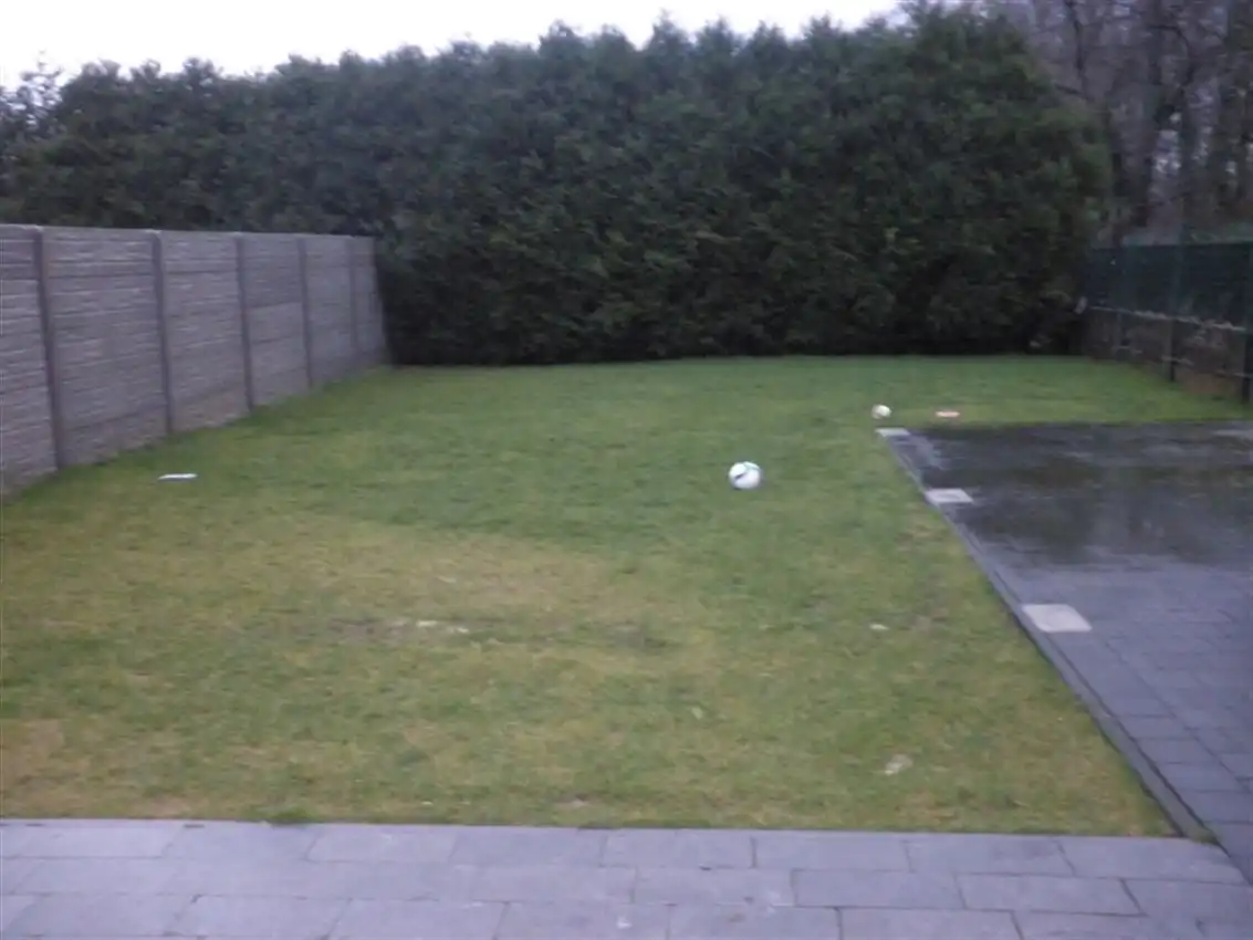 Recente woning, drie slpk, ruime zolder op rustige locatie foto 7