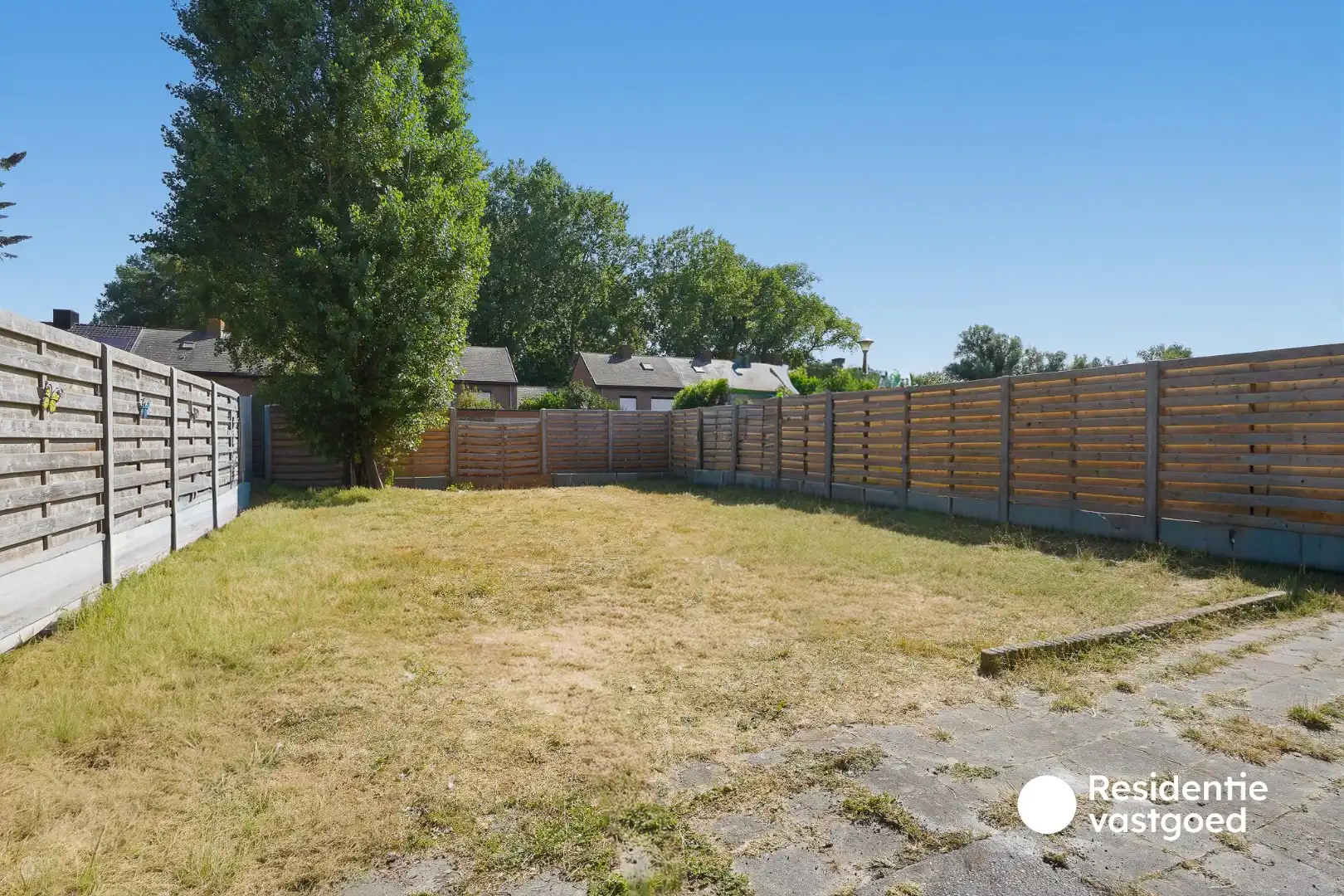 Ruime gezinswoning met grote tuin in kindvriendelijke buurt foto 7