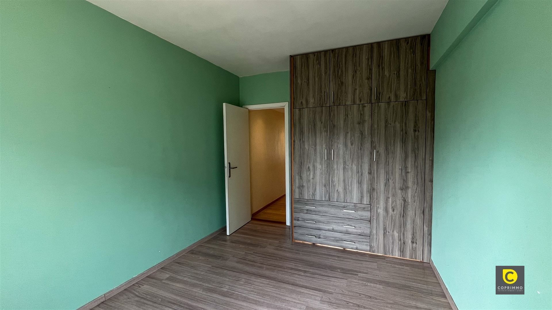 Ruim appartement met 2 slp en terras! foto 8