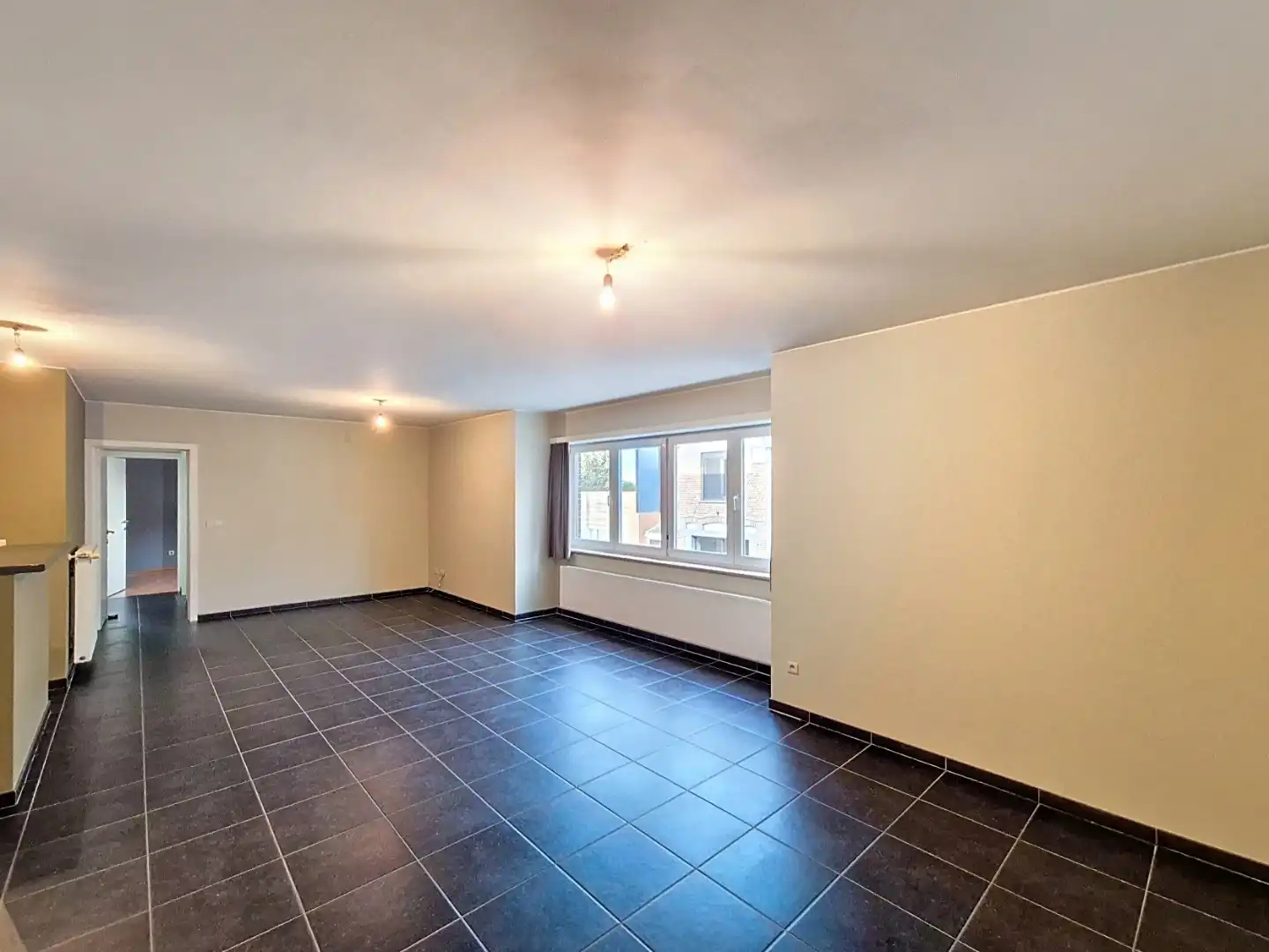 Appartement met 2 slpks en garage foto 2