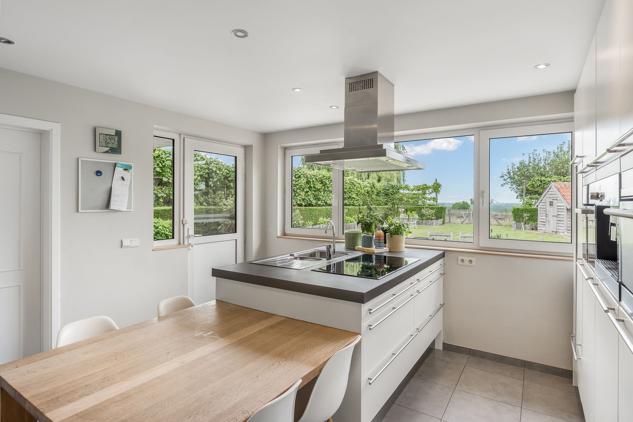 Vrijstaande woning met adembenemend uitzicht foto 16