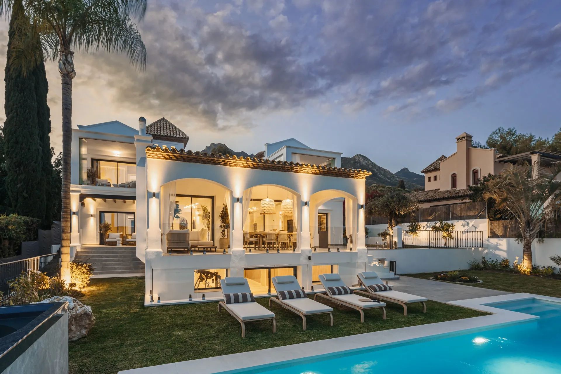 Mediterrane elegantie op de Golden Mile – exclusieve villa in Altos Reales, Marbella foto 22