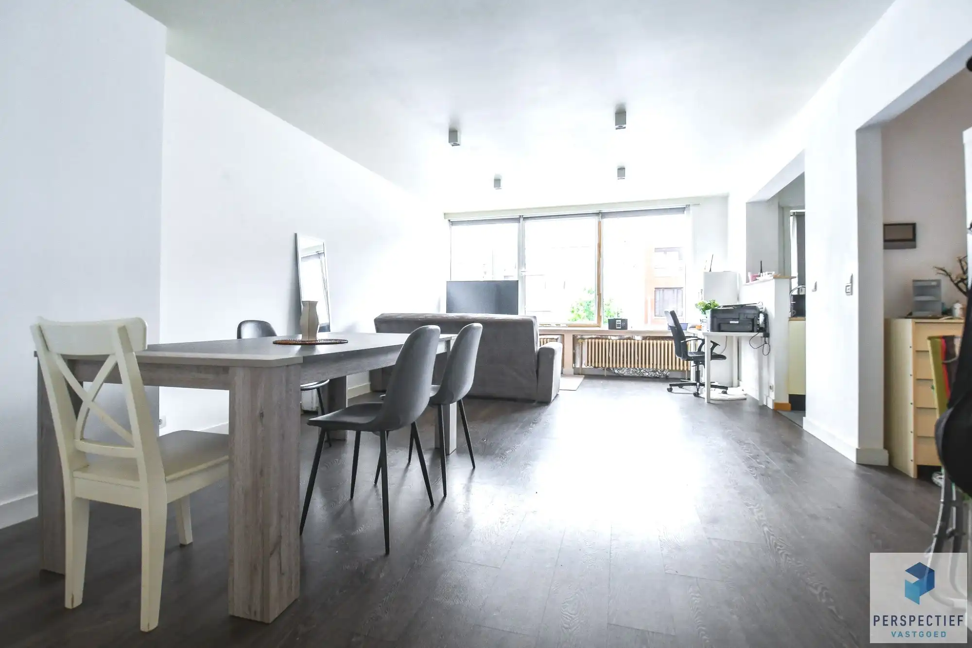 Ruim 2 slpk appartement op wandelafstand van 't Zand en de Vesten. foto 5