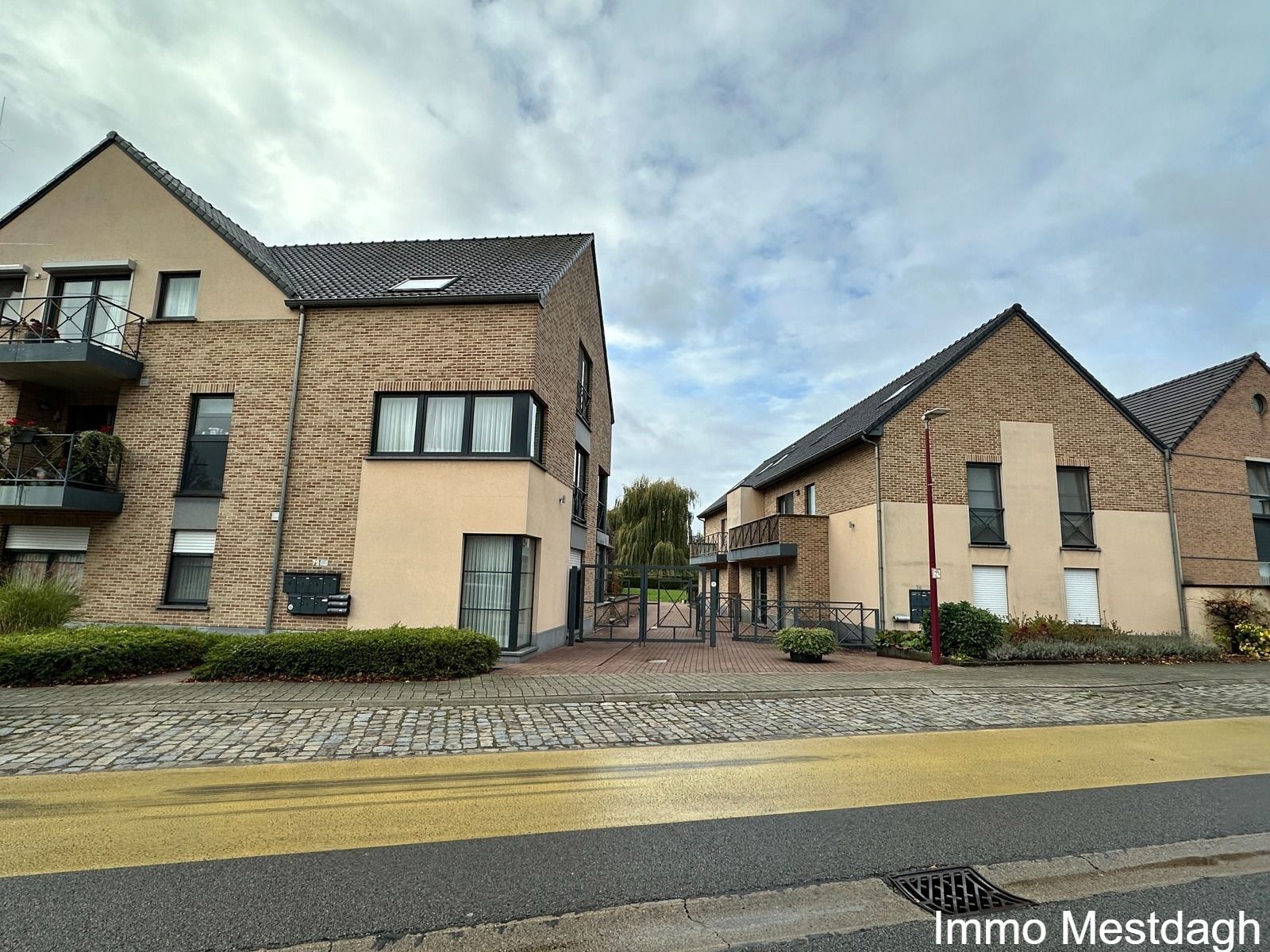 Goed onderhouden gelijksvloers appartement met terras in Schulen foto 3