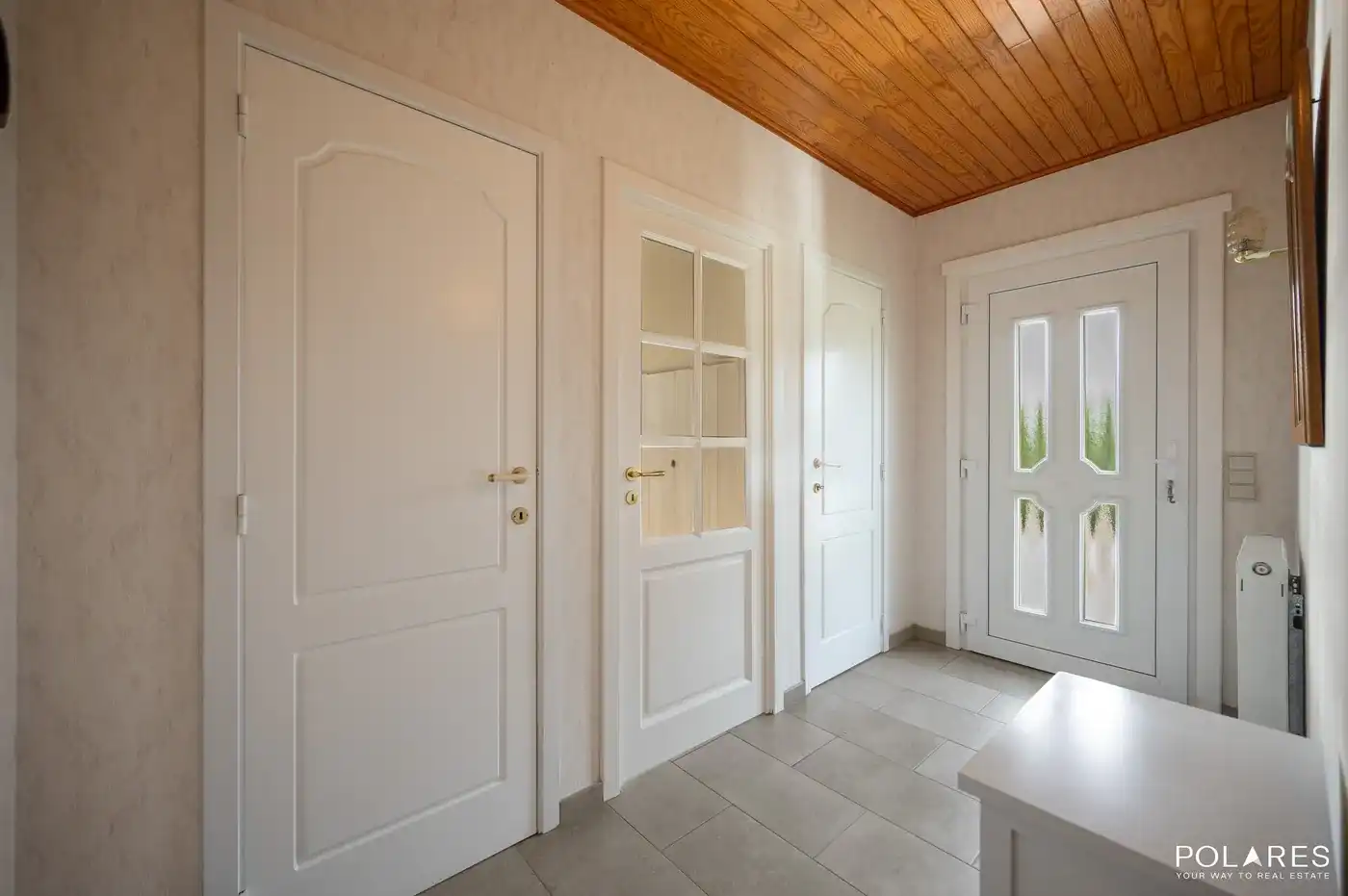 Fantastisch gelegen vrijstaande bungalow foto 7