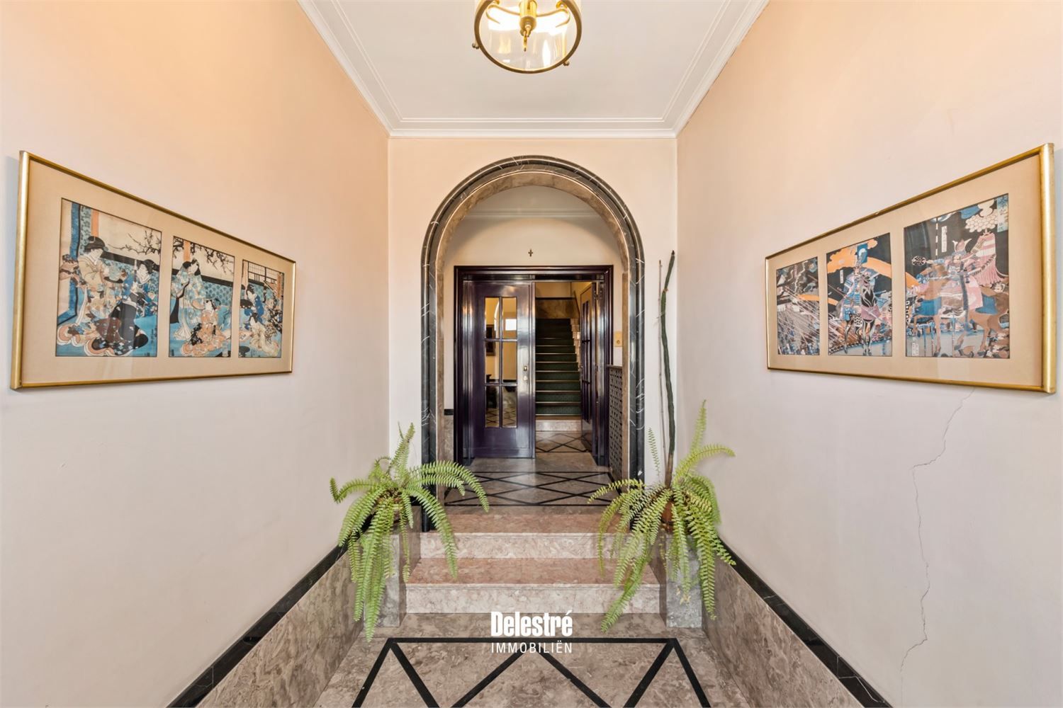 UNIEKE WONING NABIJ STADSPARK MET RUIME TUIN & GROOT POTENTIEEL foto 9