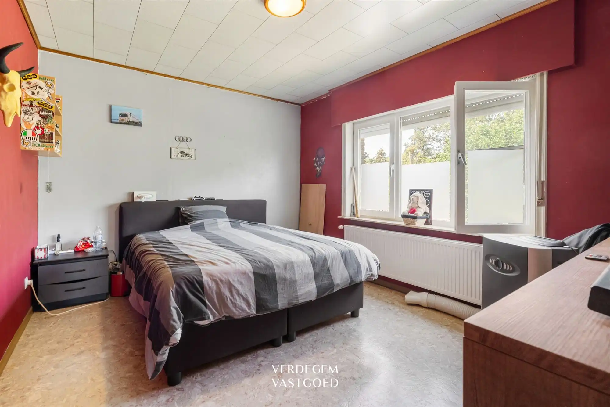 Verrassend ruime woning met 3 slaapkamers, grote kelder, zolder en tuin foto 14