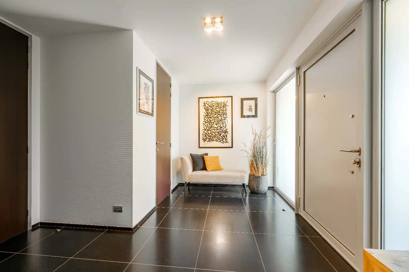 Exclusieve villa met luxueuze afwerking op 1.031m2 foto 3