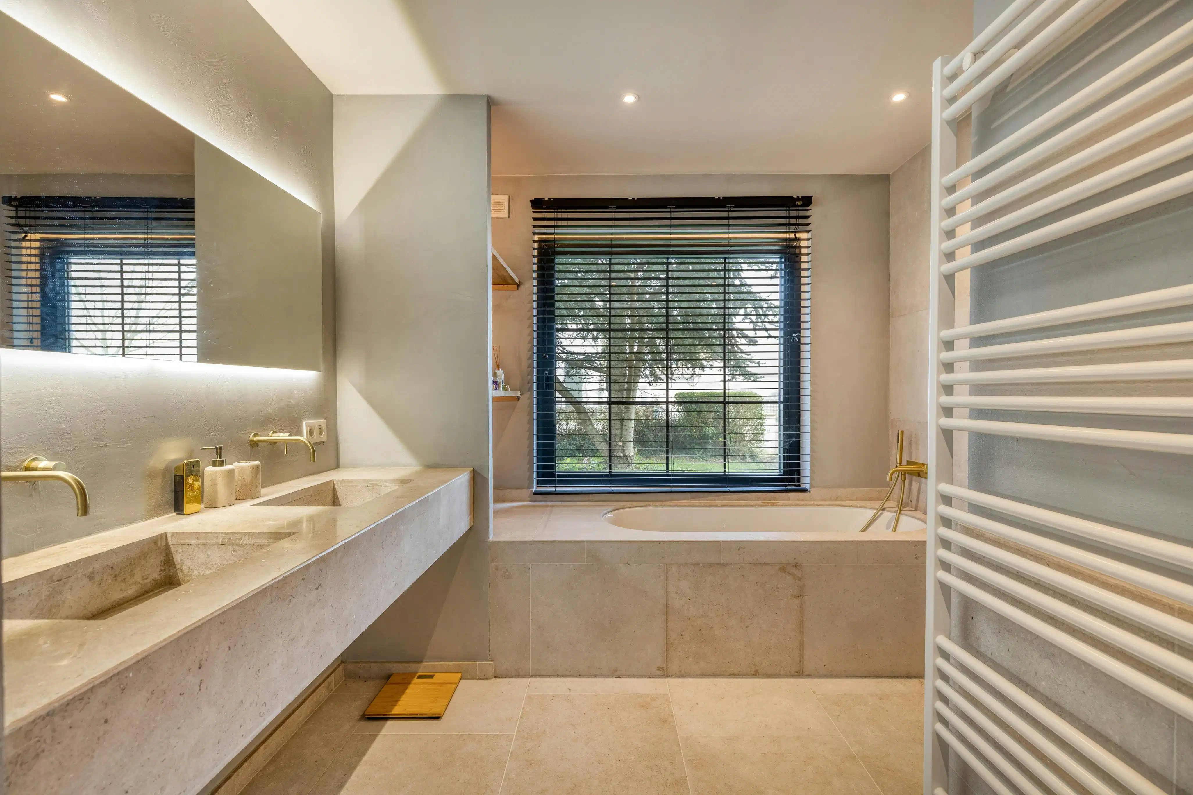 Gerenoveerde villa met 4 slaapkamers en prachtige vergezichten foto 14