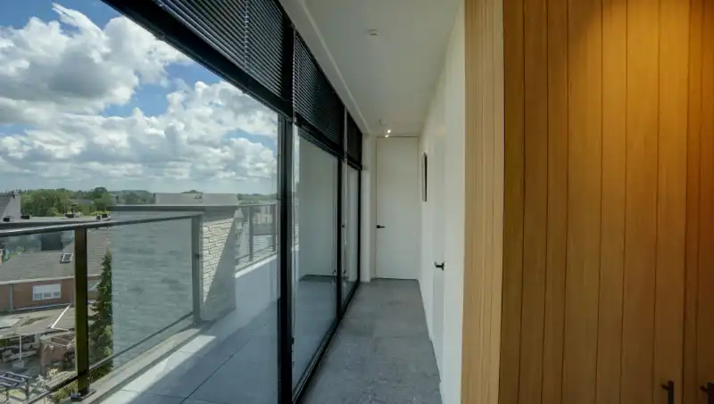 Exclusieve penthouse 137m² + dakterras 86m² in parkdomein foto 33