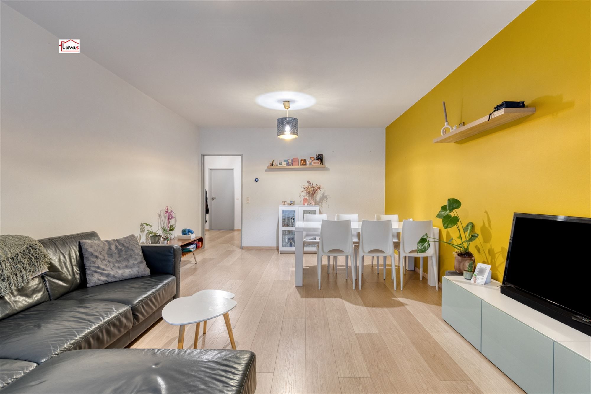 Appartement met tuin foto 5