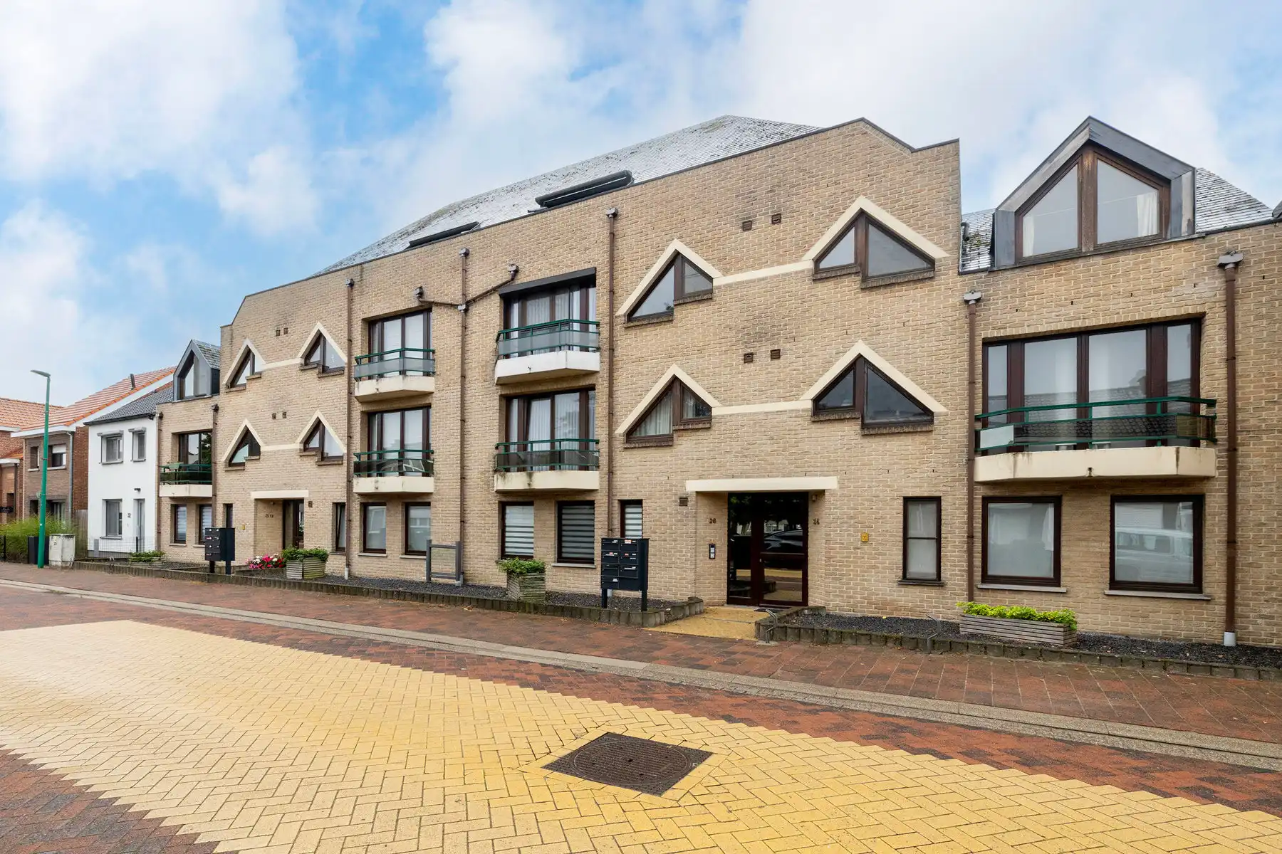 Appartement met 2 slaapkamers, terras en garage foto 19