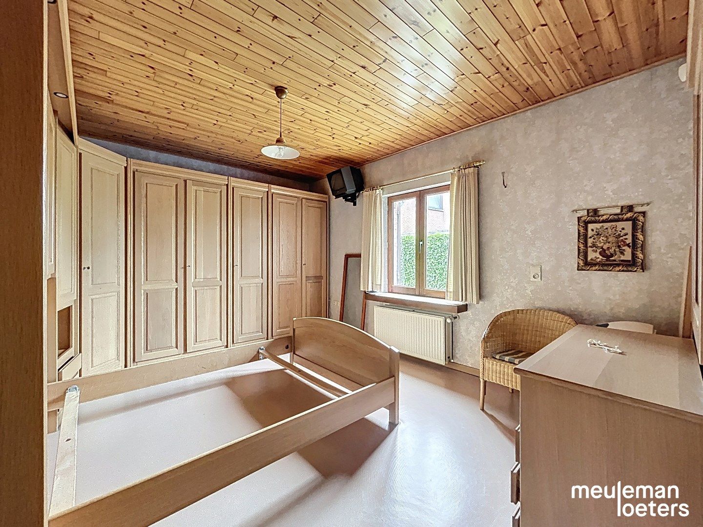 Charmante woning met garage en terras foto 7