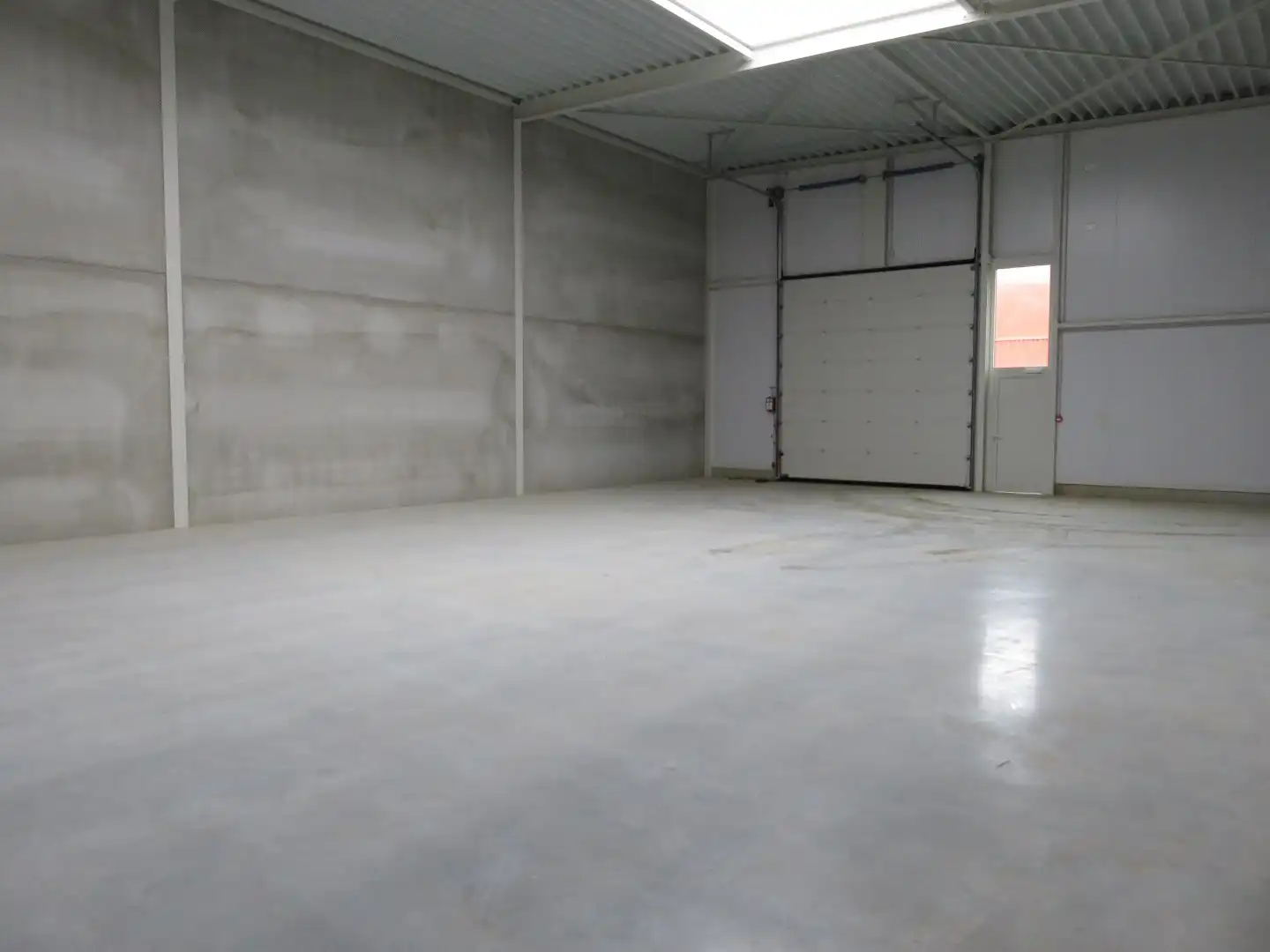 KMO-unit op strategische locatie - VERKOOP ONDER REGISTRATIERECHTEN!! foto 3