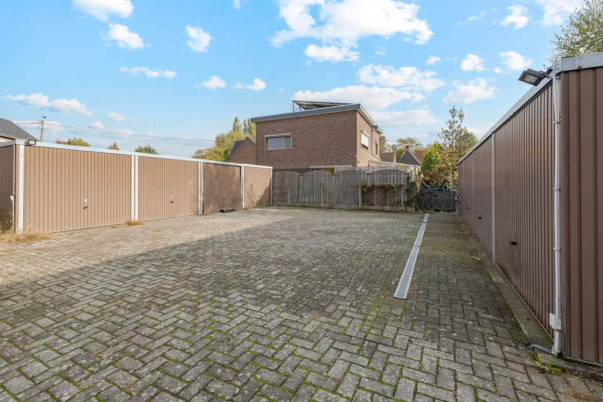 Appartement op de eerste verdieping met drie slaapkamers en garage foto 15