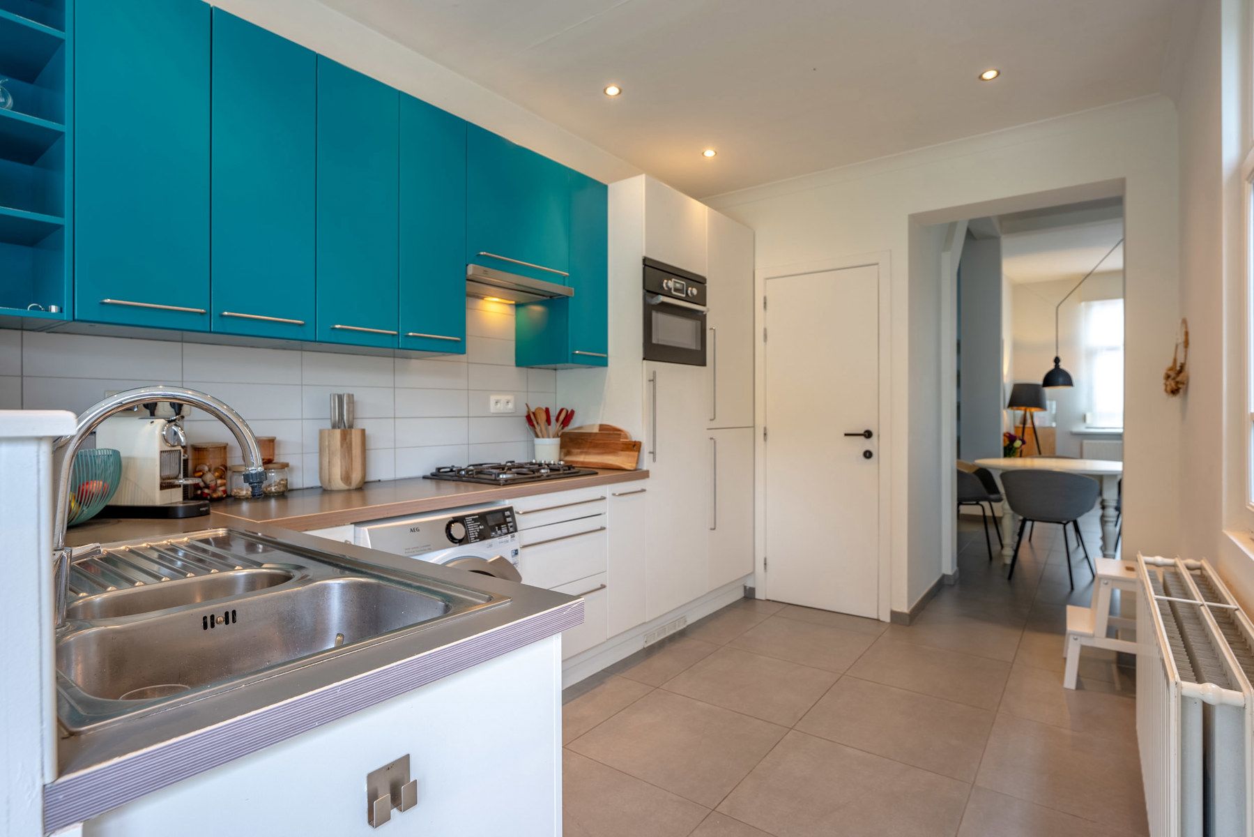 Instapklare woning in het hartje van Schoten! foto 8
