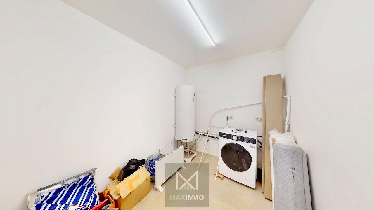 🏡 Volledig gerenoveerde halfopen woning met 4 slaapkamers & zonnige tuin – Harelbeke foto 10