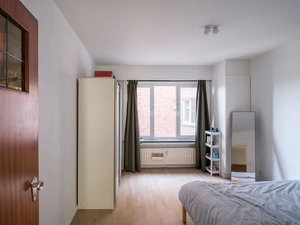 Ruim appartement (115 m² BVO) met 3 volwaardige slaapkamers en twee buitenruimtes nabij station Gent-Sint-Pieters. foto 10