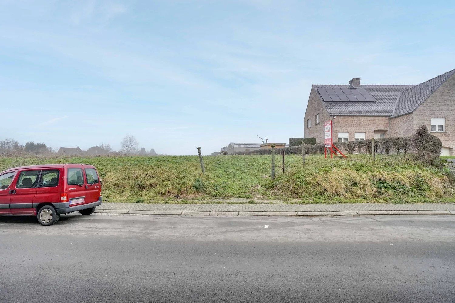 Groot perceel bouwgrond voor een open woning foto 5