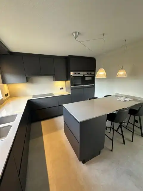 Modern en ruim energiezuinig duplexappartement (175 m²) met 3 slaapkamers foto 3
