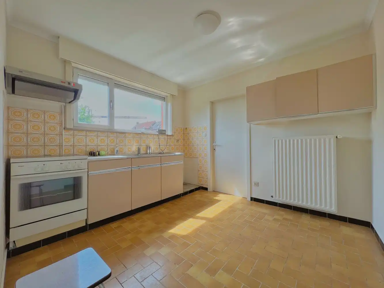 Karaktervolle gezinswoning met zonnige tuin +garage! foto 4
