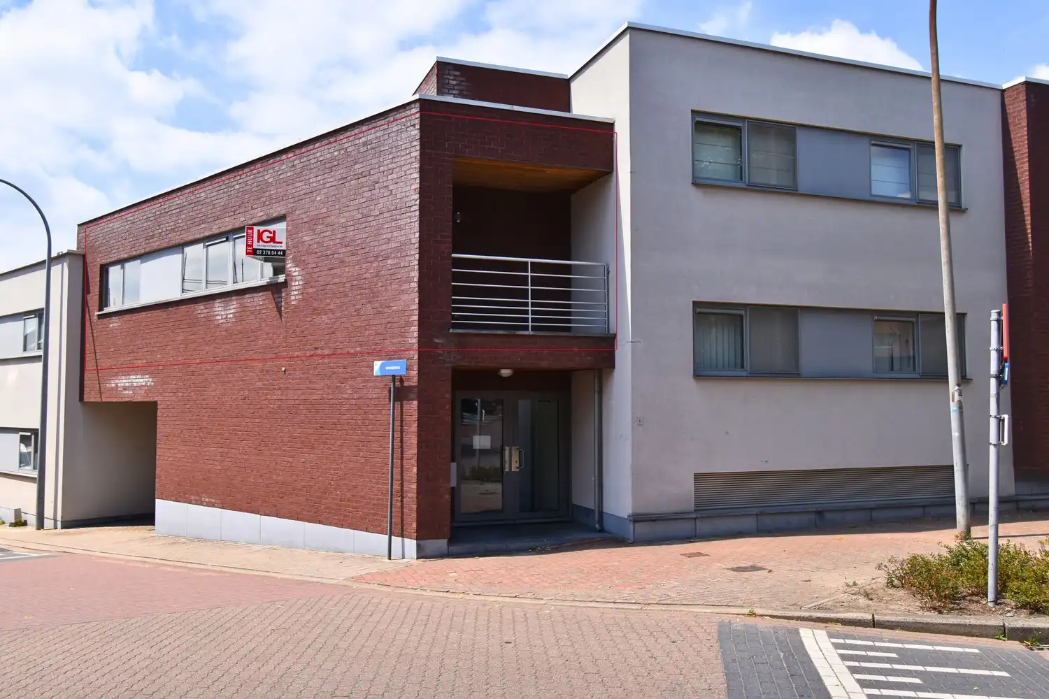 Te huur – Gezellig appartement met 1 slaapkamer, terras en parkeerplaats te Essenbeek (Halle) foto {{pictureIndex}}
