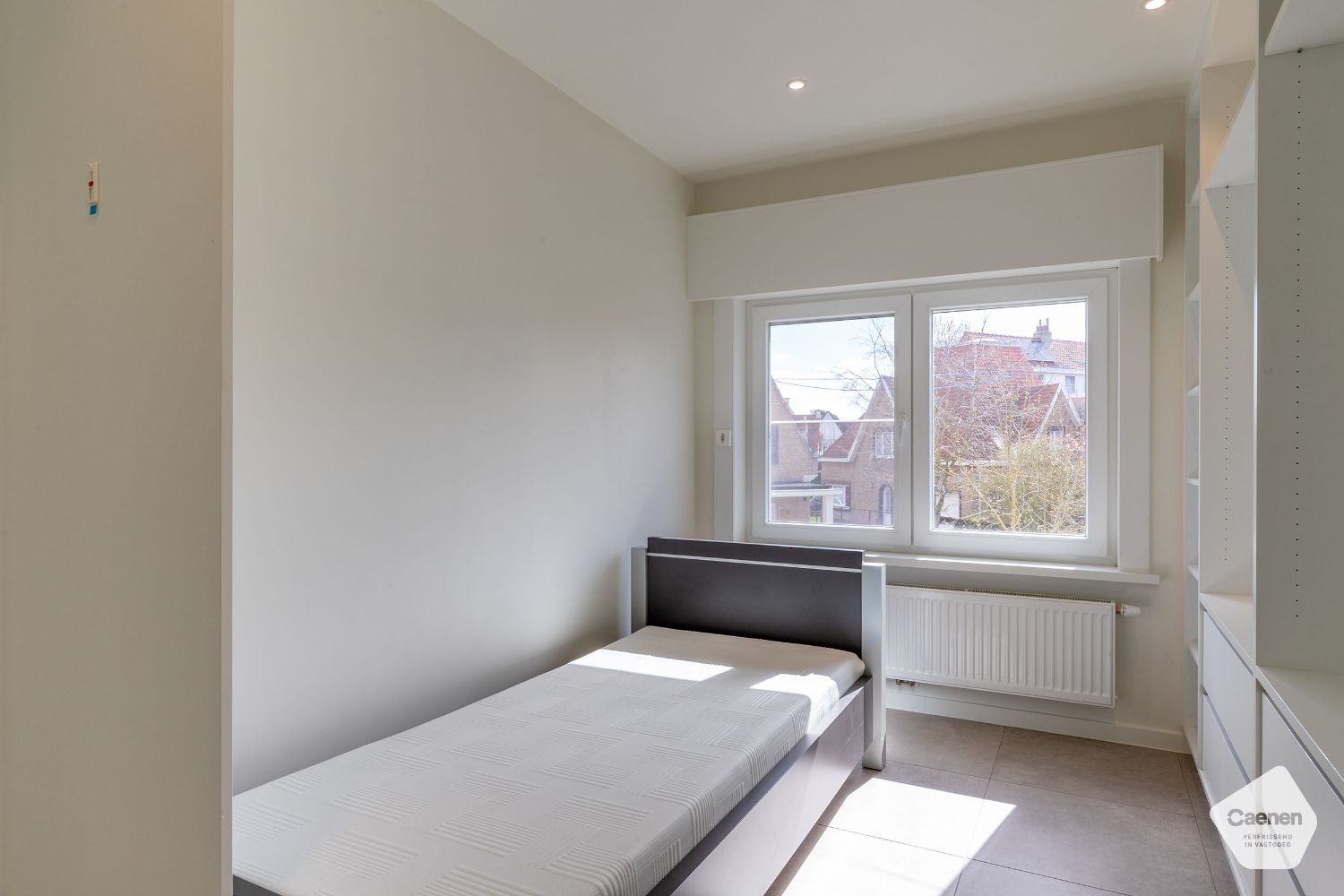 Volledig gerenoveerd appartement met 2 slaapkamers foto 5