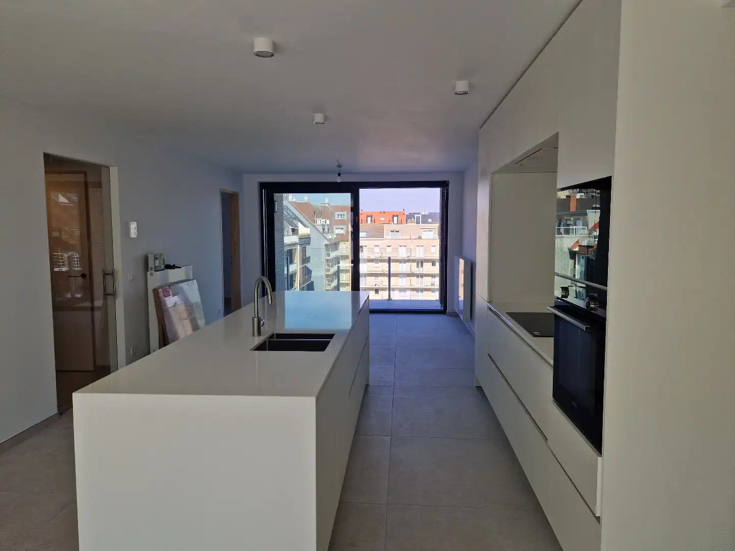 Nieuwbouwappartement met lateraal zeezicht te huur in Nieuwpoort-Bad foto 3