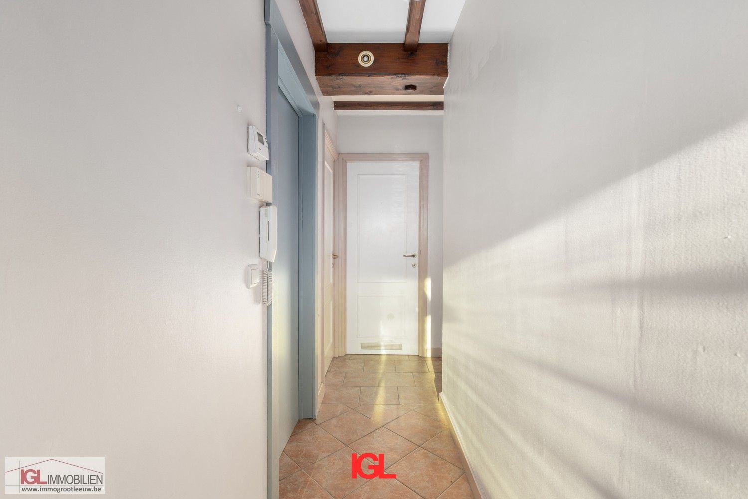 Opbrengsteigendom met twee appartementen foto 14