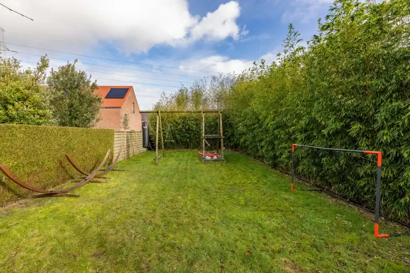 Verborgen parel met 3 slaapkamers en garage in Deerlijk TE KOOP! foto 24