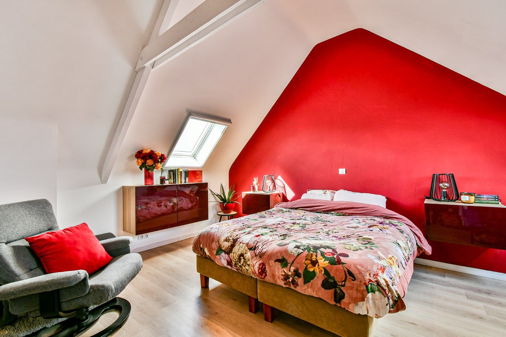 Instapklare woning op een super locatie! foto 11