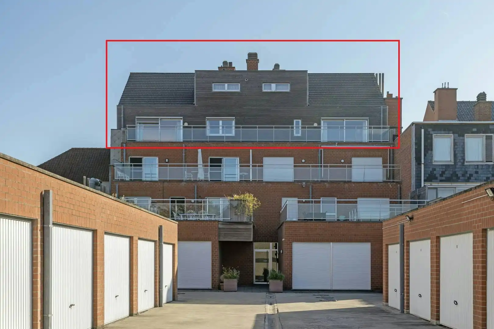 Zeer ruim dakappartement van 279 m² te koop in Roeselare foto 25