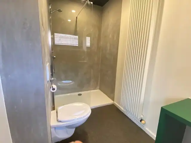 Kantoorgebouw / handelsruimte van 200 m² nabij de Corda Campus foto 17